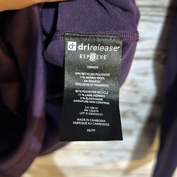 Paradox ladies long sleeve Marino wool blend 1/4 zip top size XS - Picture 7 of 7